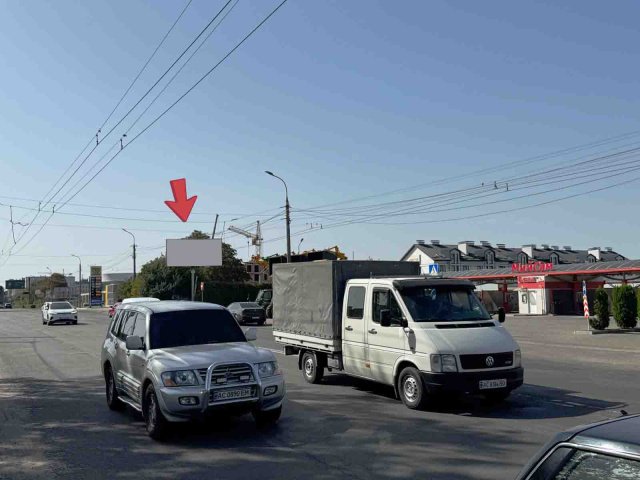 Щит 6x3,  Рівненська_біля Макдональдсу_в'їзд в місто