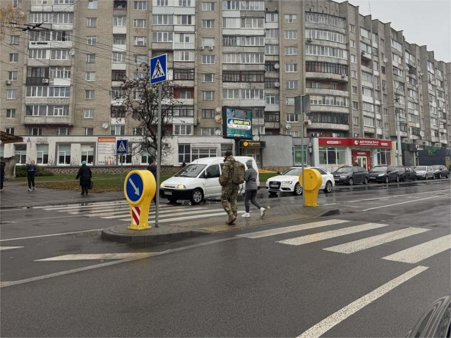 Монітор 4x3,  РЦ "Промінь"_пр. Грушевського